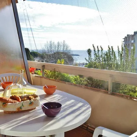: T2 Avec 4 Couchages, Terrasse, Parking En Option, Animaux Admis - Fr-1-251-212