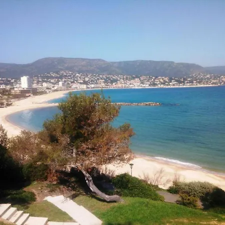 Appartement Le Lavandou, 2 Pièces, 4 Personnes - Fr-1-251-212